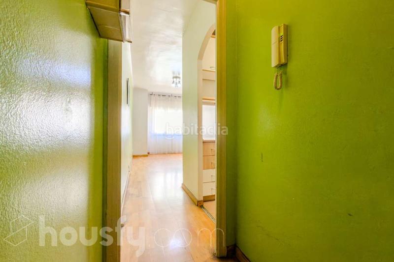 Foto 4d78e9fa-76b8-4041-b65b-fdb11ade61aa. Etagenwohnung in cl bismarck . in Can Baró Barcelona