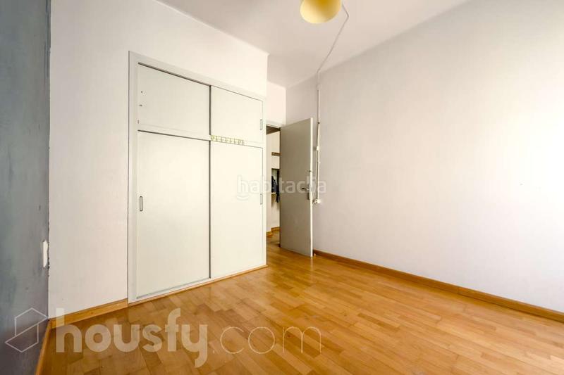 Foto 7a4cde76-71d8-4b11-a6c2-9ffe38a12177. Etagenwohnung in cl bismarck . in Can Baró Barcelona