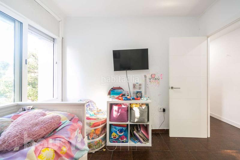 Foto 2f4bc3bd-f5d6-45ac-9b68-7fd975e902a6. Appartamento in carrer dedison . in Ca n'Aurell Terrassa