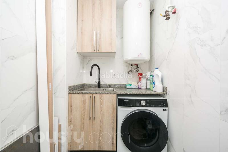 Foto c14dbedc-26a7-479c-a353-10b0fa495e4d. Appartamento in carrer dedison . in Ca n'Aurell Terrassa