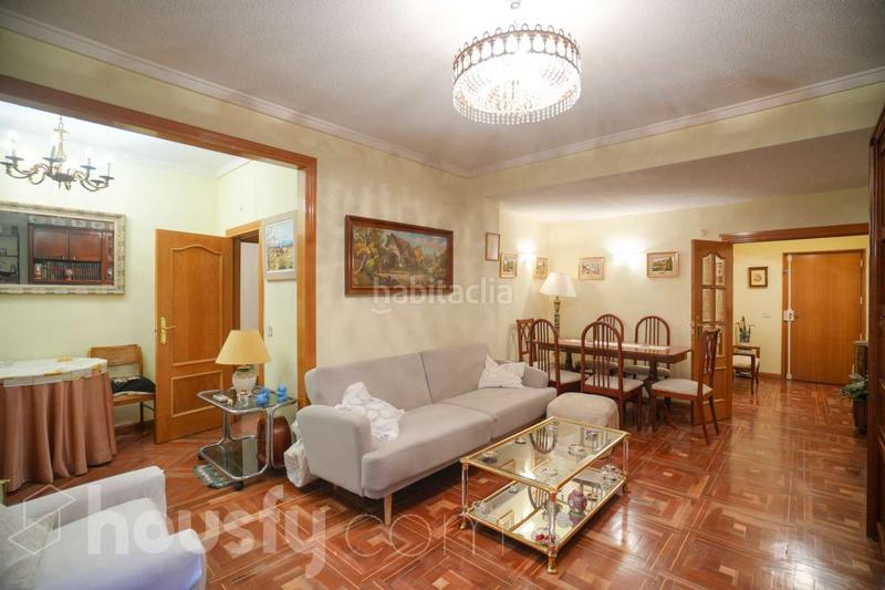 Foto b1ad1ae9-37c2-4b30-bc1a-293c3a3a555d. Etagenwohnung in cl. santísima trinidad . in Trafalgar Madrid