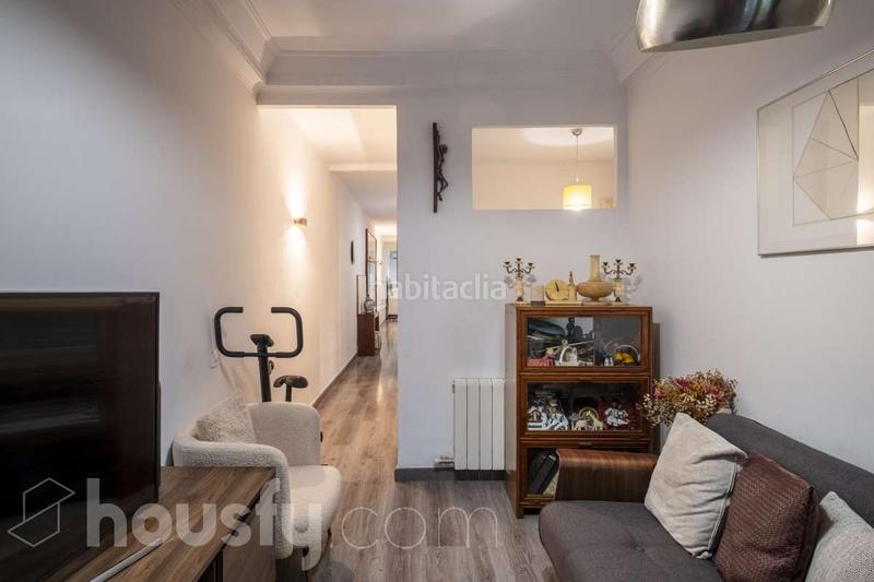 Foto 49c0ae28-6ca0-4bdf-a3d8-3b1abeb7cf17. Appartamento in carrer de rocafort . in La Nova Esquerra de l´Eixample Barcelona