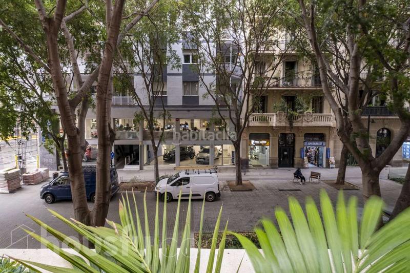 Foto 54e78405-074f-4342-961d-1143dd043bce. Piso en carrer de rocafort . en La Nova Esquerra de l´Eixample Barcelona