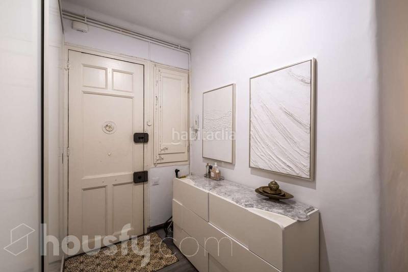 Foto ced3498c-ec68-408d-bcde-c4f428ebbde8. Piso en carrer de rocafort . en La Nova Esquerra de l´Eixample Barcelona