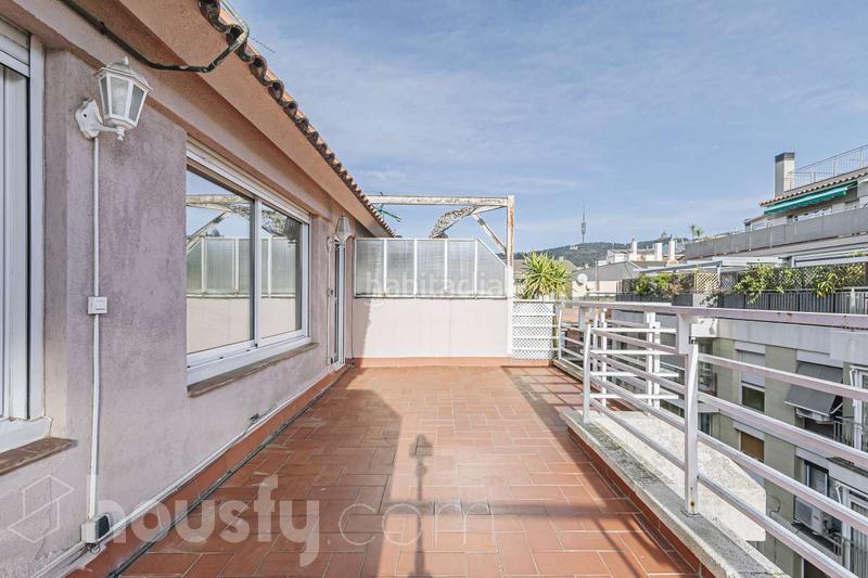 Foto cb82b18f-f0d4-4264-be7b-b02e840545f0. Dachwohnung in cl cardenal vives i tuto . in Sarrià Barcelona