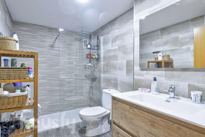 Foto f5e9af46-869e-4495-8b08-753883815953. Appartamento in cl cavite de . in Zona Nord Rubí