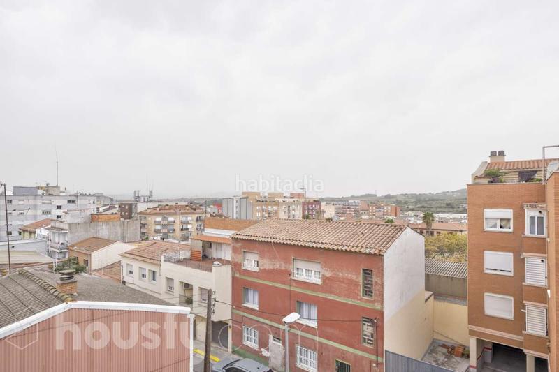 Foto c8c7ebfe-adca-42ed-a6f3-a1ac55b75165. Etagenwohnung in cl cavite de . in Zona Nord Rubí