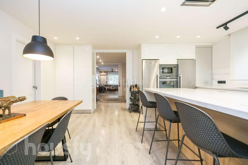 Foto bf7eece0-f829-4299-9314-a2f7e8024734. Xalet a avinguda . a Montmar Castelldefels