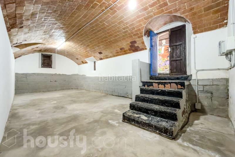 Foto 23dc5f66-0c79-4dcb-9447-e7483130bf52. Local comercial a carrer del cometa . a Gòtic Barcelona