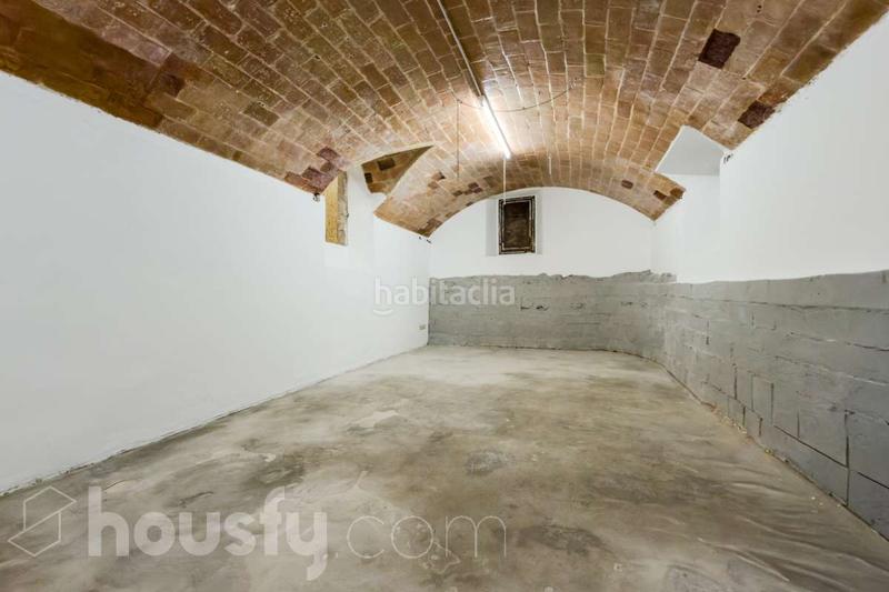 Foto 93a2e588-cb80-4d4a-b4c8-96c33c38ad47. Local comercial a carrer del cometa . a Gòtic Barcelona