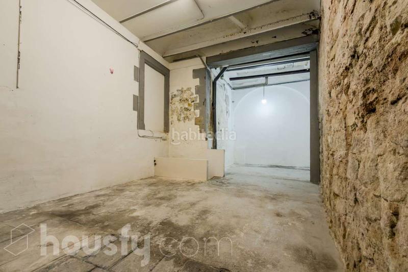 Foto ceaa72ce-c53e-4567-9e7f-b707090275a9. Local comercial a carrer del cometa . a Gòtic Barcelona