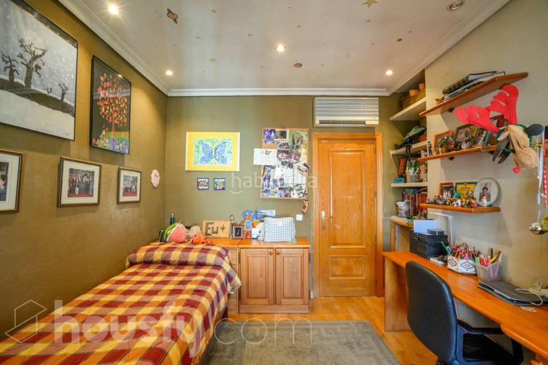 Foto 059fe5d5-cb6c-47aa-a6a4-f361025fd51b. Àtic a calle de fernando el católico . a Gaztambide Madrid