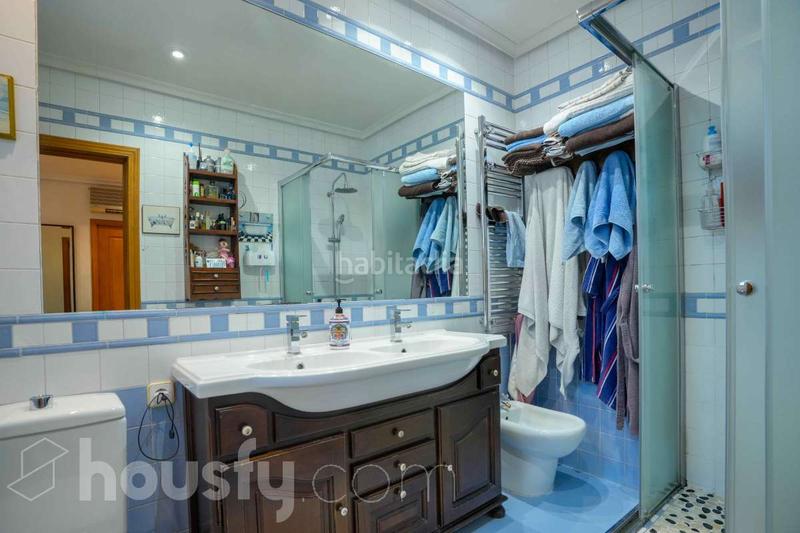 Foto 09984ce2-7add-4bab-9369-d135c69a9319. Àtic a calle de fernando el católico . a Gaztambide Madrid