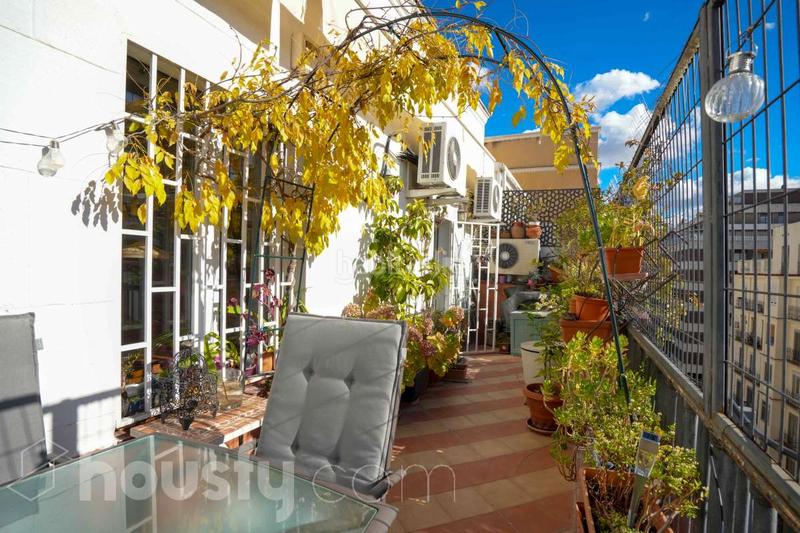 Foto 0541abea-2894-4ddf-8814-a097d5c24541. Penthouse in calle de fernando el católico . in Gaztambide Madrid