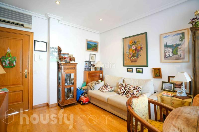 Foto 1ebf7f6c-0071-4a13-9825-09c56a88091b. Penthouse in calle de fernando el católico . in Gaztambide Madrid