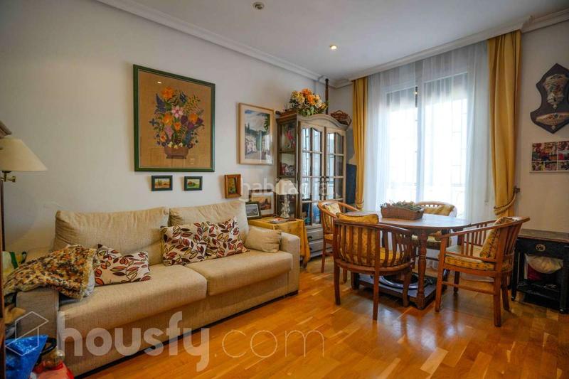 Foto 5757e3ed-5397-4c1a-98f1-2fde9ac505a2. Penthouse in calle de fernando el católico . in Gaztambide Madrid