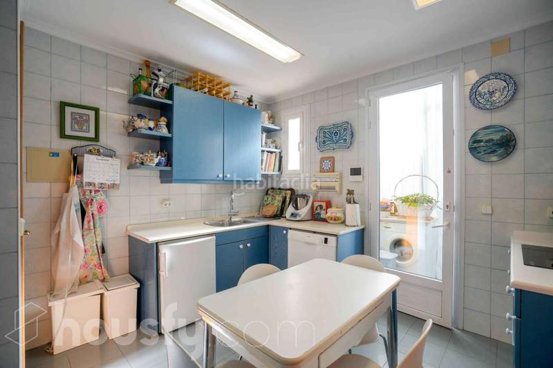 Foto 907e179e-36ff-4cd3-bfaa-a689b5eda45d. Penthouse in calle de fernando el católico . in Gaztambide Madrid