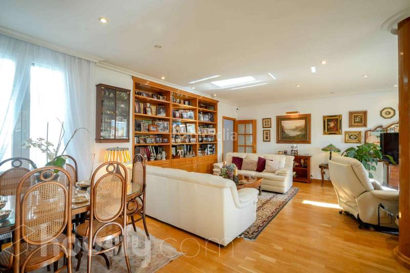 Foto 98f055d8-897d-4fb3-9d29-85575296f452. Penthouse in calle de fernando el católico . in Gaztambide Madrid
