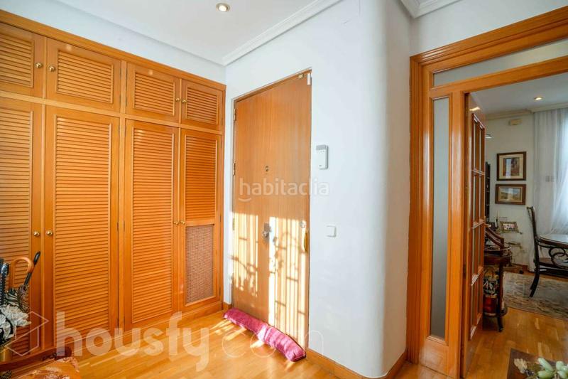 Foto ae29ae91-1314-40b3-89fc-e9528e384710. Penthouse in calle de fernando el católico . in Gaztambide Madrid