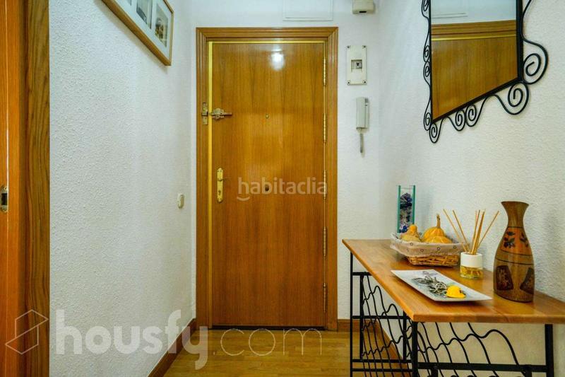 Foto 1e8c6ab0-ba0d-4a3f-850c-fba185bee6e4. Etagenwohnung in cl. san aureliano . in Villaverde Alto Madrid