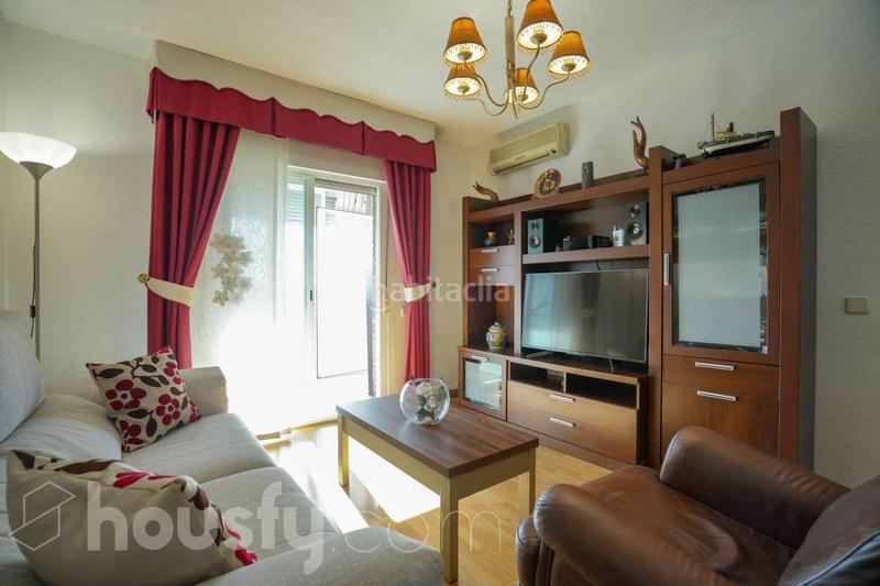 Foto 8d656f30-abcf-4f3f-aae0-ce5b1fd41f84. Etagenwohnung in cl. san aureliano . in Villaverde Alto Madrid