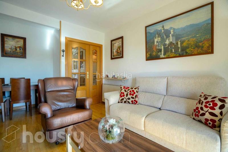 Foto b891eaca-63e9-4336-8bd8-ee26f95bc186. Etagenwohnung in cl. san aureliano . in Villaverde Alto Madrid