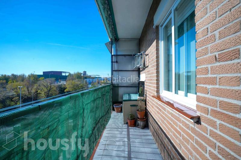 Foto 8535fce6-87f3-4d42-a70b-ecf7c7bc051f. Flat in cl. san aureliano . in Villaverde Alto Madrid