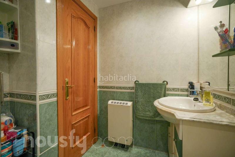 Foto d6c16bc3-8f28-4dbb-a5bf-90829eb7fa0c. Flat in cl. san aureliano . in Villaverde Alto Madrid