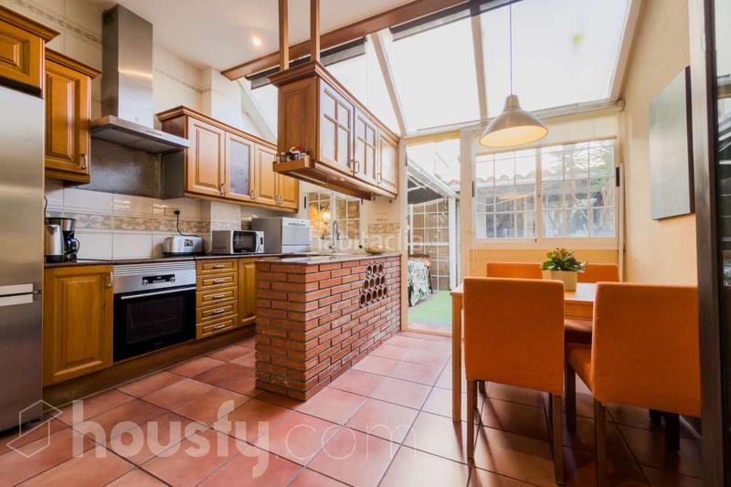 Foto 66cb1295-4a91-47dd-bd93-a4853f768534. Etagenwohnung in carrer del comte d'urgell . in Sant Antoni Barcelona