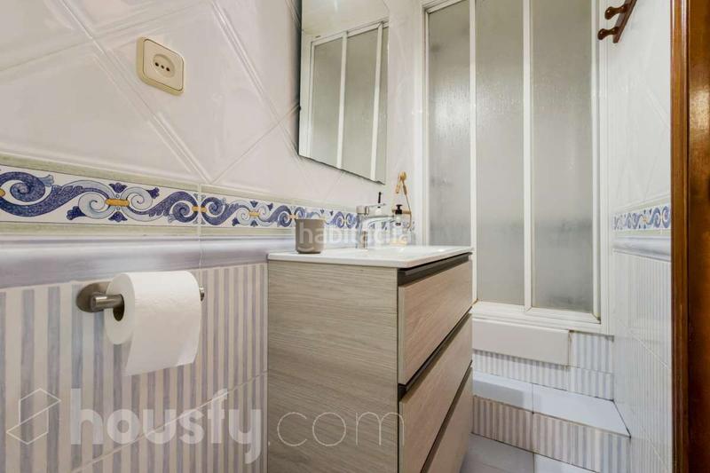 Foto 79a2bb90-df79-4766-935e-8743ed417e4b. Etagenwohnung in carrer del comte d'urgell . in Sant Antoni Barcelona