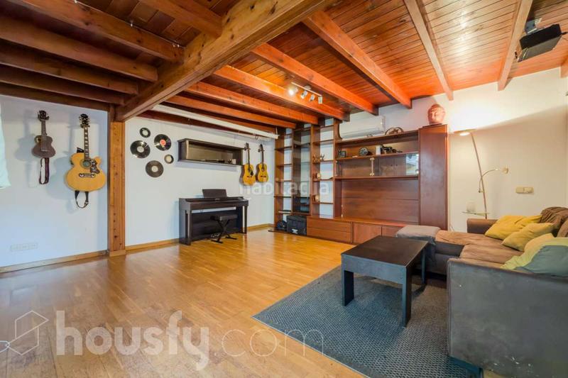 Foto c1855cd3-6e62-415d-934d-e2122bd0f8f2. Flat in carrer del comte d'urgell . in Sant Antoni Barcelona