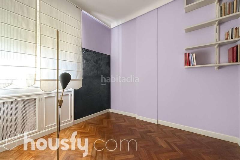 Foto 698f617b-8e8c-42f4-9c26-5079b2dd9650. Appartement avec chauffage piscine dans Niño Jesús Madrid