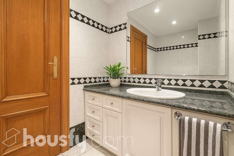 Foto 5ac78f5f-678e-4d6e-9425-3700c842366b. Etagenwohnung mit heizung pool in Niño Jesús Madrid