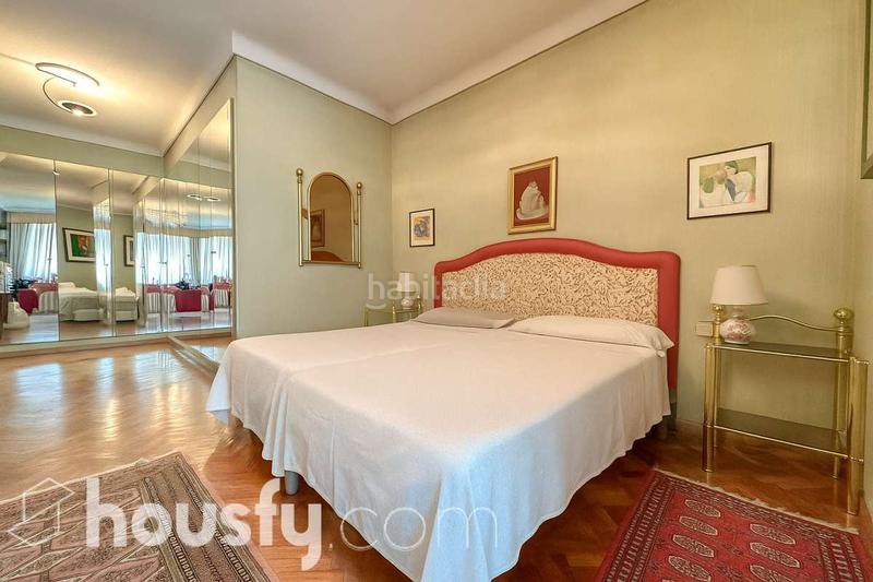 Foto eb1f21cf-0d60-45c0-bedc-fc3e74e7194e. Flat with heating pool in Niño Jesús Madrid