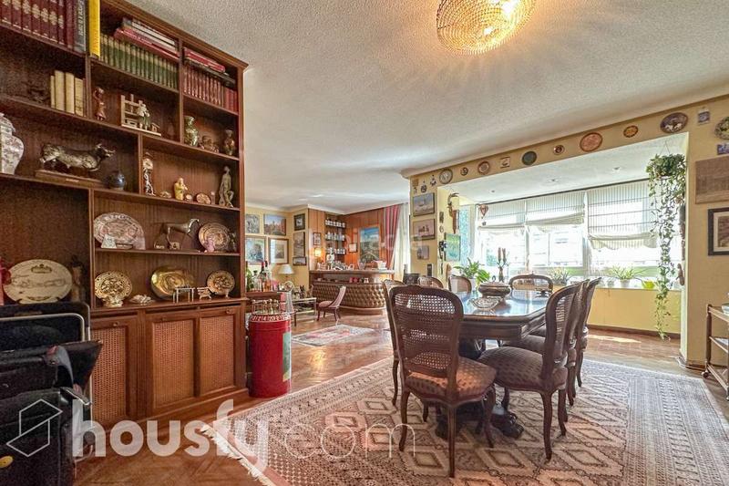 Foto eafb013f-e24e-49bb-9d72-da7293d124fb. Piso en Niño Jesús Madrid