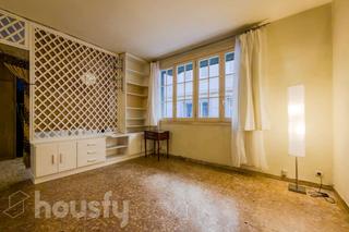 Flat in Carrer de Sant Gervasi de Cassoles .