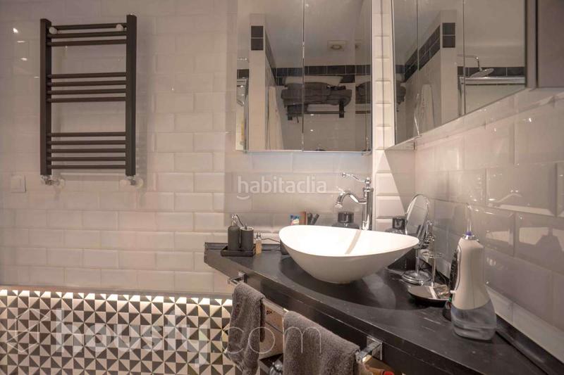 Foto 62b8ee51-3126-4df6-b8c0-744ba9fe27e7. Etagenwohnung in calle de julián rabanedo . in Legazpi Madrid