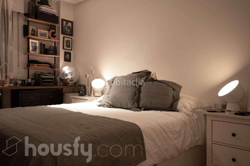 Foto f024a034-c623-49da-b132-0feb08ba4db3. Etagenwohnung in calle de julián rabanedo . in Legazpi Madrid