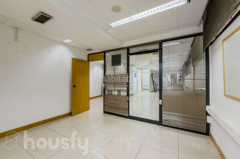 Foto 403154a5-0309-4e86-a4db-e33c03fece5e. Local comercial en república argentina . en Vallcarca - Penitents Barcelona