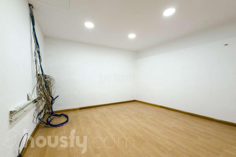 Foto 9f6bb6d8-3f55-43cb-a0cc-5a1180d4313f. Local comercial en república argentina . en Vallcarca - Penitents Barcelona