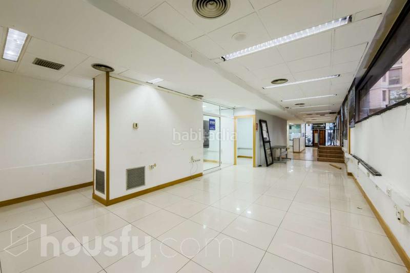 Foto a9c1bf9b-8d8e-421b-9a98-fca327b69324. Local comercial en república argentina . en Vallcarca - Penitents Barcelona