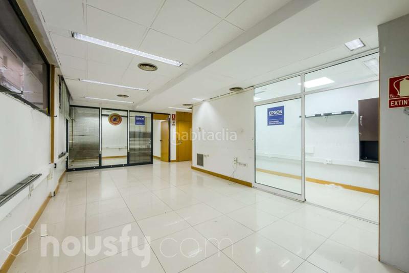 Foto c317048d-d476-4927-9586-178f517f6206. Local comercial en república argentina . en Vallcarca - Penitents Barcelona