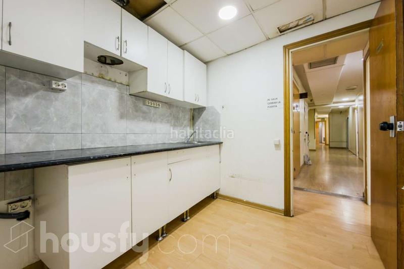 Foto 19bdb11e-bfd6-4a6f-b2db-d32bb1f55af0. Locale commerciale in república argentina . in Vallcarca - Penitents Barcelona