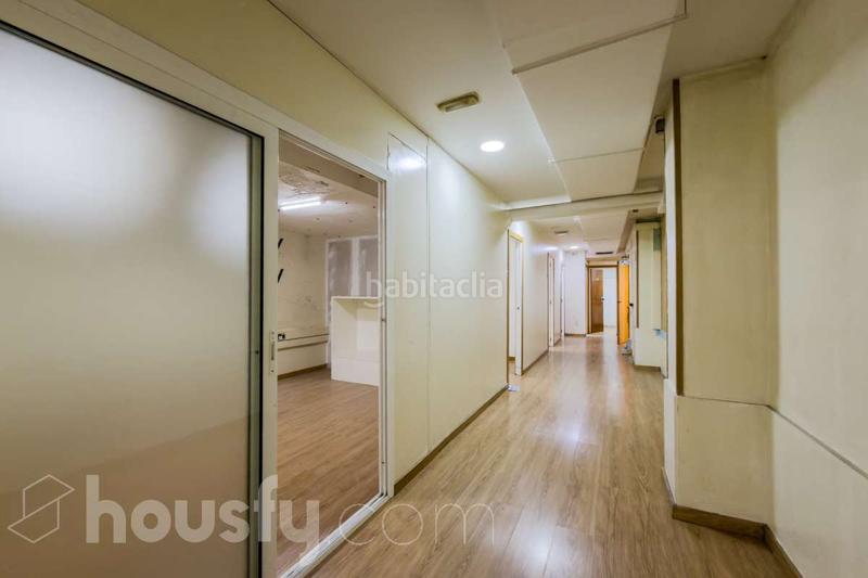 Foto 4e64d413-bca8-469f-b360-6d266f927b0f. Locale commerciale in república argentina . in Vallcarca - Penitents Barcelona