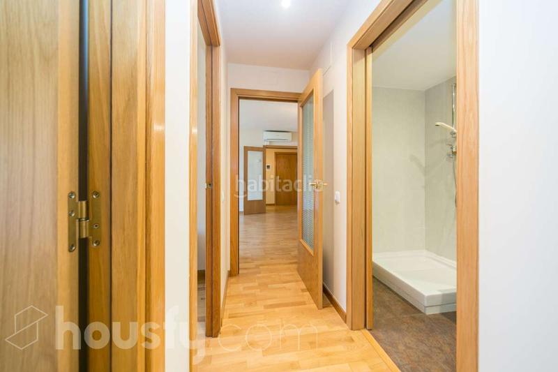 Foto 79560688-bbcc-4b1e-a64f-a951b6bf9780. Appartement dans carrer de fernando pessoa . dans Sant Andreu de Palomar Barcelona