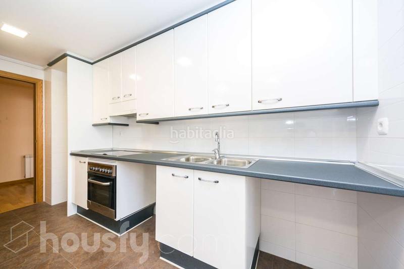 Foto f48039b8-ed6d-409b-a4a0-19d2ce74bd88. Appartement dans carrer de fernando pessoa . dans Sant Andreu de Palomar Barcelona