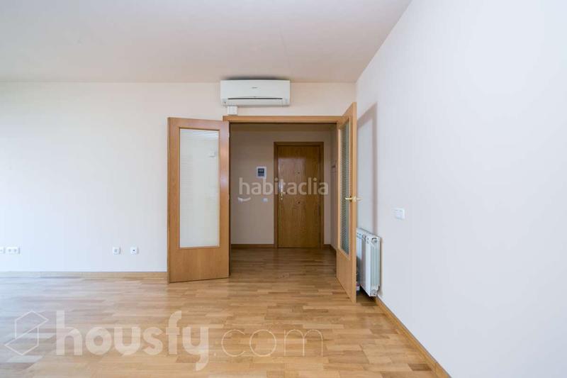 Foto cc231b46-61b7-42b0-8a9d-8b4c7b67a77e. Flat in carrer de fernando pessoa . in Sant Andreu de Palomar Barcelona