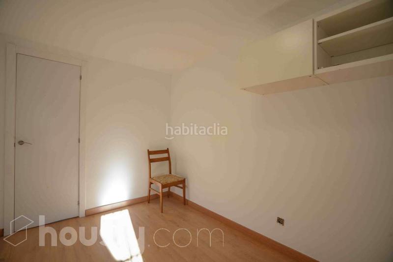 Foto bd5c7b03-7038-4e00-b6e3-9ee06bddd630. Flat in cl resineria . in Amposta Madrid