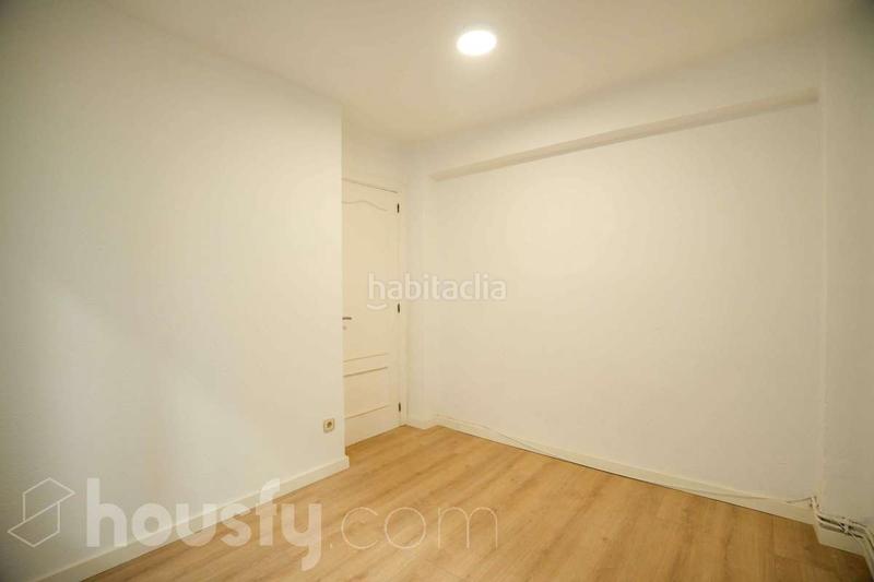 Foto 47bb7063-9972-402a-a799-ef4dc3467e13. Flat in plaza hilanderas . in Abrantes Madrid