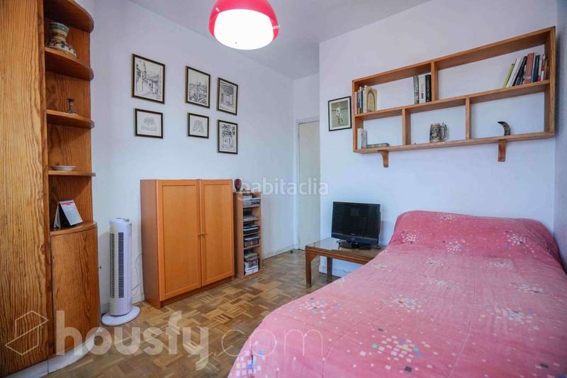 Foto 0059002b-b070-4e39-b6ad-596f950738a2. Appartement dans cl. isla de arosa . dans Peñagrande Madrid